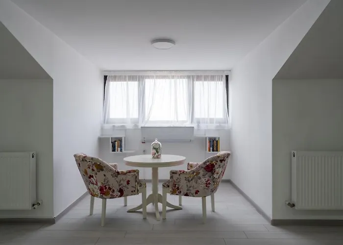 Smart Duplex Apartment *